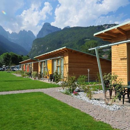 Bungalows Chalets Lago Di Molveno Rom bilde
