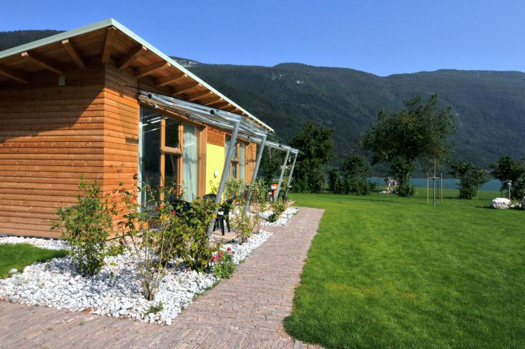 Bungalows Chalets Lago Di Molveno Rom bilde